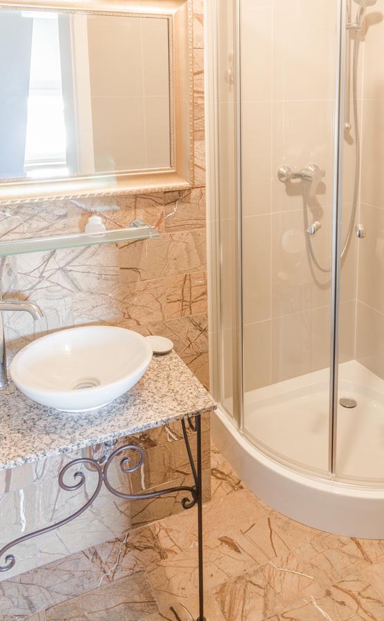 Villa Italiana Pokoje Z Prywatnymi Lazienkami & Odnowa Biologiczna Gdynia Dış mekan fotoğraf